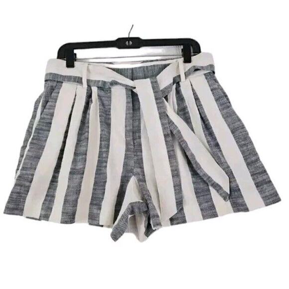 Ann Taylor ~Woman Size 8~ White/Gray Striped High Rise Shorts Linen Blend Belted - Picture 1 of 9